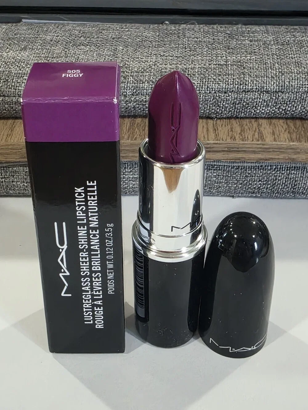 MAC LUSTREGLASS SHEER-SHINE LIPSTICK FIGGY/Deep Vibrant Purple. 💕NEW💕